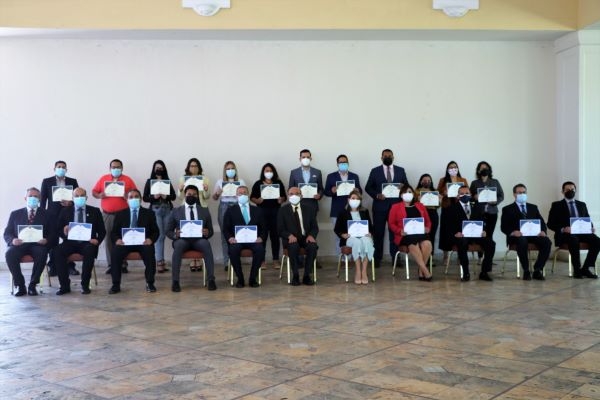 TERCER GRUPO DE PERIODISTAS RECIBE DIPLOMA EN FISCALIZACI&Oacute;N GUBERNAMENTAL