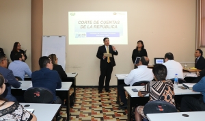 SEGUNDO MAGISTRADO DE LA CCR INAUGUR&Oacute; LA CAPACITACI&Oacute;N DEL  SISTEMA DE CONTROL INTERNO CON ENFOQUE COSO