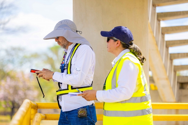 CCR usa tecnolog&iacute;a de &uacute;ltima generaci&oacute;n para inspeccionar obras p&uacute;blicas